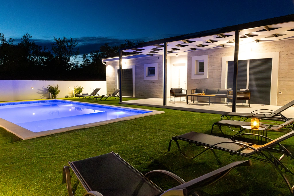 Holiday House in Stankovci with Private Pool