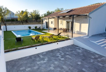 Holiday House in Stankovci with Private Pool