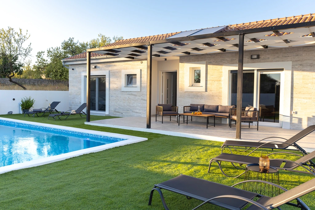 Holiday House in Stankovci with Private Pool