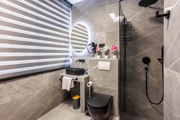 Spacious 5-Bedroom Villa in Rogoznica