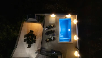 Spacious 5-Bedroom Villa in Rogoznica