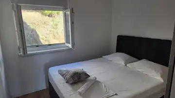 1-Bedroom Apartment in Lokva Rogoznica (Up to 4)