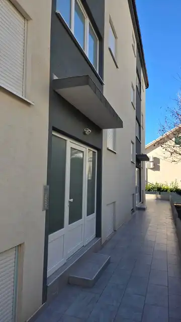 1-Bedroom Apartment in Lokva Rogoznica (Up to 4)