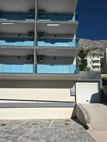 1-Bedroom Apartment in Lokva Rogoznica (Up to 4)