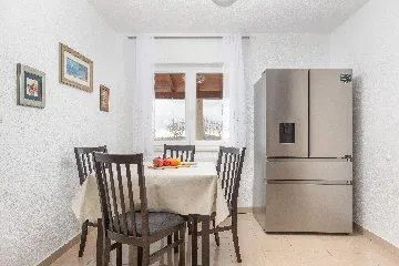 4-Bedroom Holiday House in Muć for Up to 11