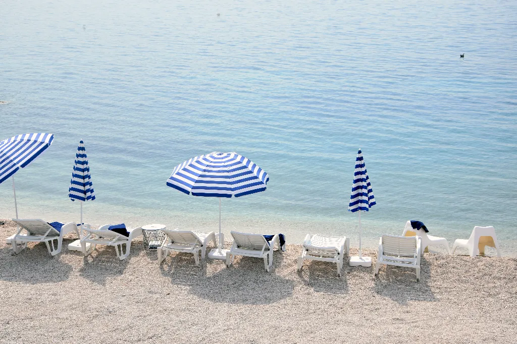 Podstrana Villa with Sea Views for Up to 20