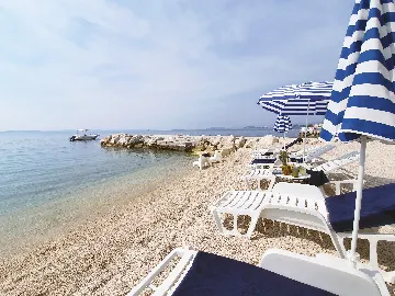 Podstrana Villa with Sea Views for Up to 20