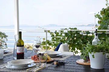 Podstrana Villa with Sea Views for Up to 20