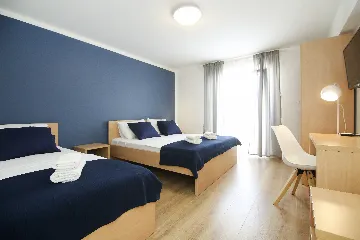 Podstrana Villa with Sea Views for Up to 20