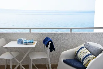 Podstrana Villa with Sea Views for Up to 20