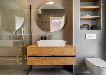 Kaštel Kambelovac Villa for Up to 12 Guests