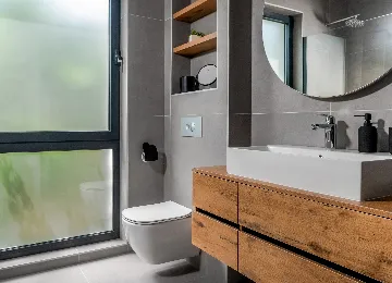 Kaštel Kambelovac Villa for Up to 12 Guests