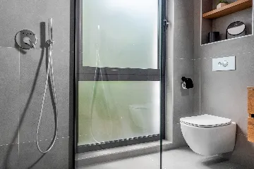 Kaštel Kambelovac Villa for Up to 12 Guests