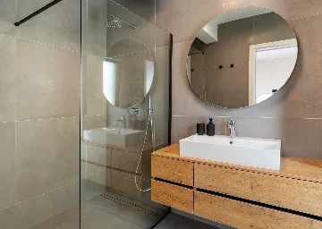 Kaštel Kambelovac Villa for Up to 12 Guests