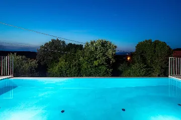 2-Bedroom Villa with Private Infinity Pool in Dobrinj