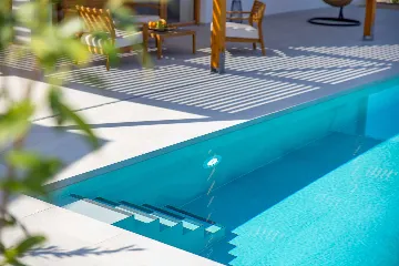 2-Bedroom Villa with Private Infinity Pool in Dobrinj