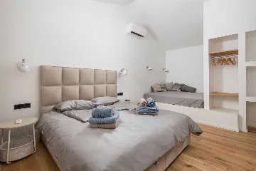 Private Pool Villa for 8 Guests in Dobrinj