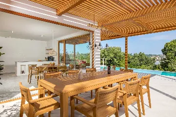 Private Pool Villa for 8 Guests in Dobrinj