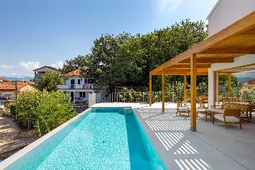 Private Pool Villa for 8 Guests in Dobrinj