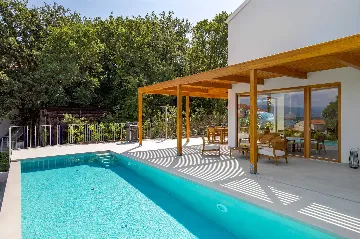 Private Pool Villa for 8 Guests in Dobrinj