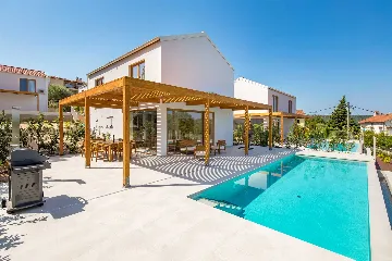 Private Pool Villa for 8 Guests in Dobrinj