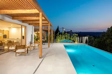 Private Pool Villa for 8 Guests in Dobrinj
