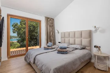 2-Bedroom Private Pool Villa in Dobrinj