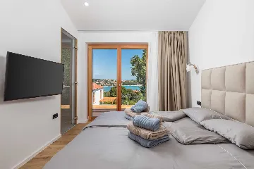 2-Bedroom Private Pool Villa in Dobrinj