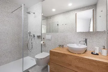 2-Bedroom Private Pool Villa in Dobrinj