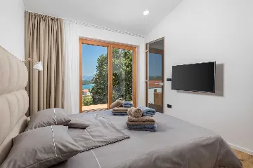 2-Bedroom Private Pool Villa in Dobrinj