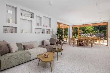 2-Bedroom Private Pool Villa in Dobrinj