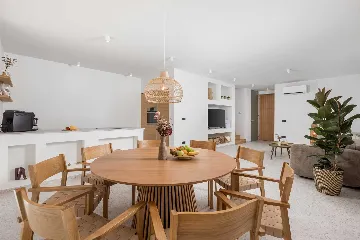 2-Bedroom Private Pool Villa in Dobrinj