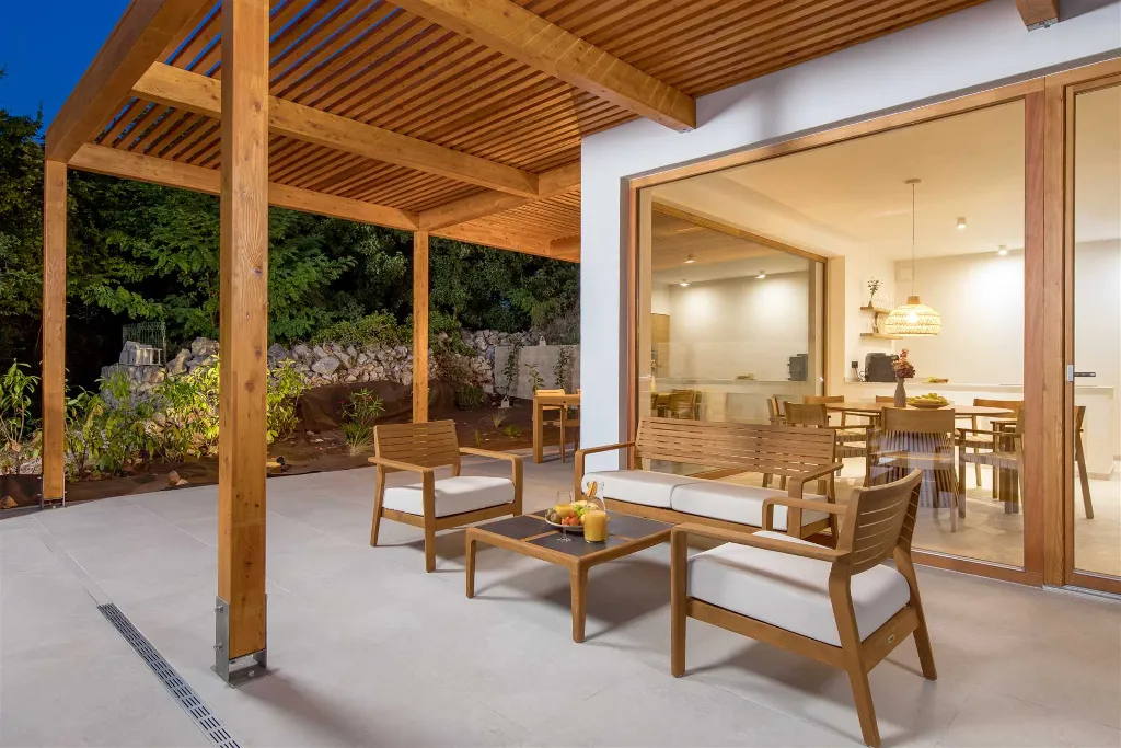 2-Bedroom Private Pool Villa in Dobrinj