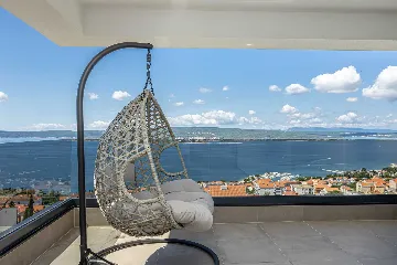 Heated Pool Villa with Jacuzzi in Crikvenica