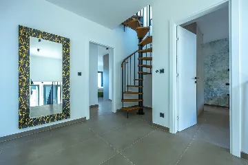 Heated Pool Villa with Jacuzzi in Crikvenica