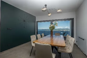 Heated Pool Villa with Jacuzzi in Crikvenica