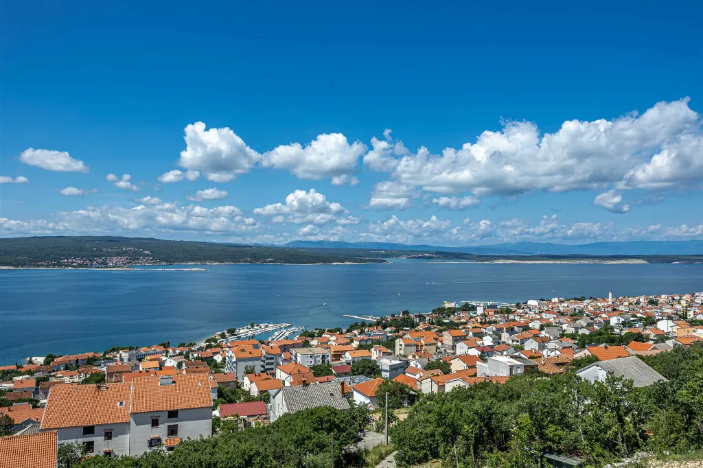 Heated Pool Villa with Jacuzzi in Crikvenica