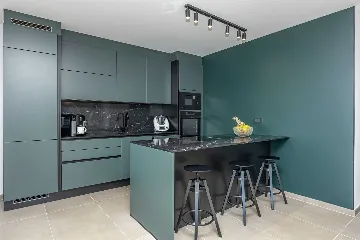 Heated Pool Villa with Jacuzzi in Crikvenica