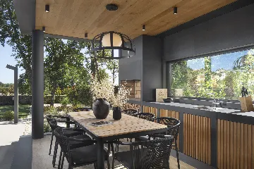 Villa with Pool & Sauna in Poreč for 6 Guests