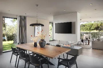 Villa with Pool & Sauna in Poreč for 6 Guests