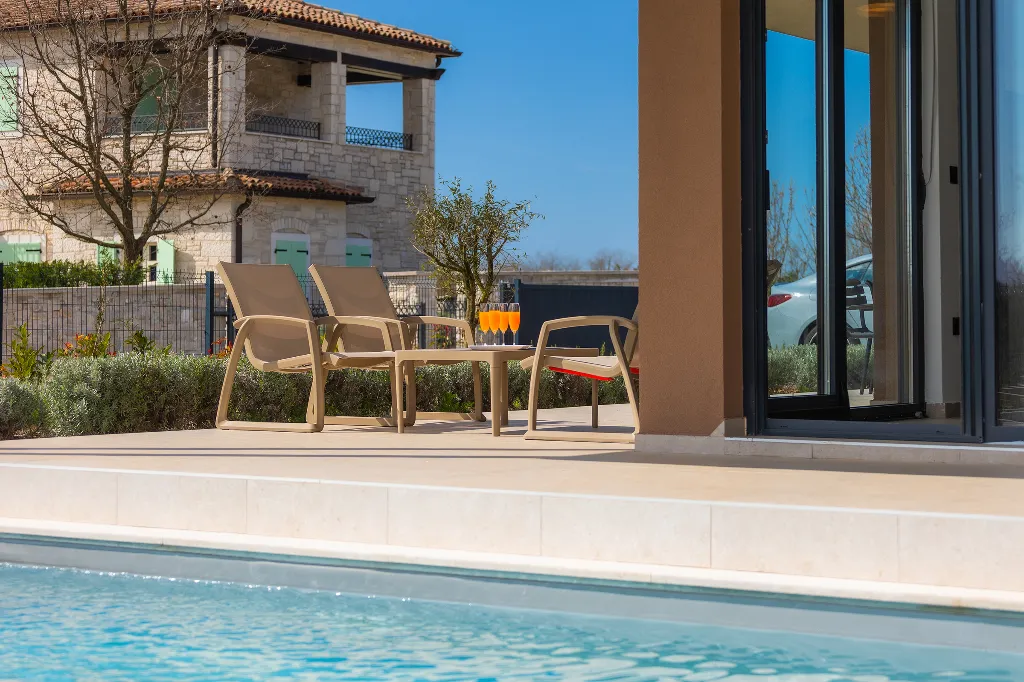 Radetići Villa with Private Pool for Up to 5