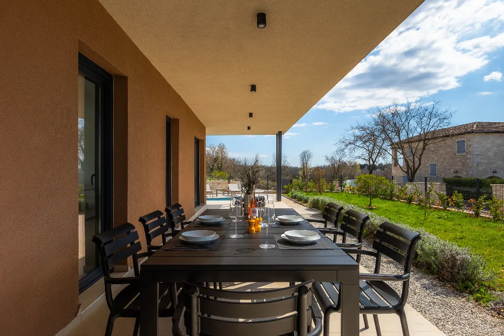 Radetići Villa with Private Pool for Up to 5