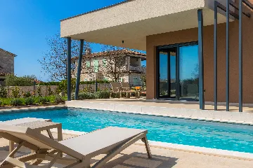 Radetići Villa with Private Pool for Up to 5