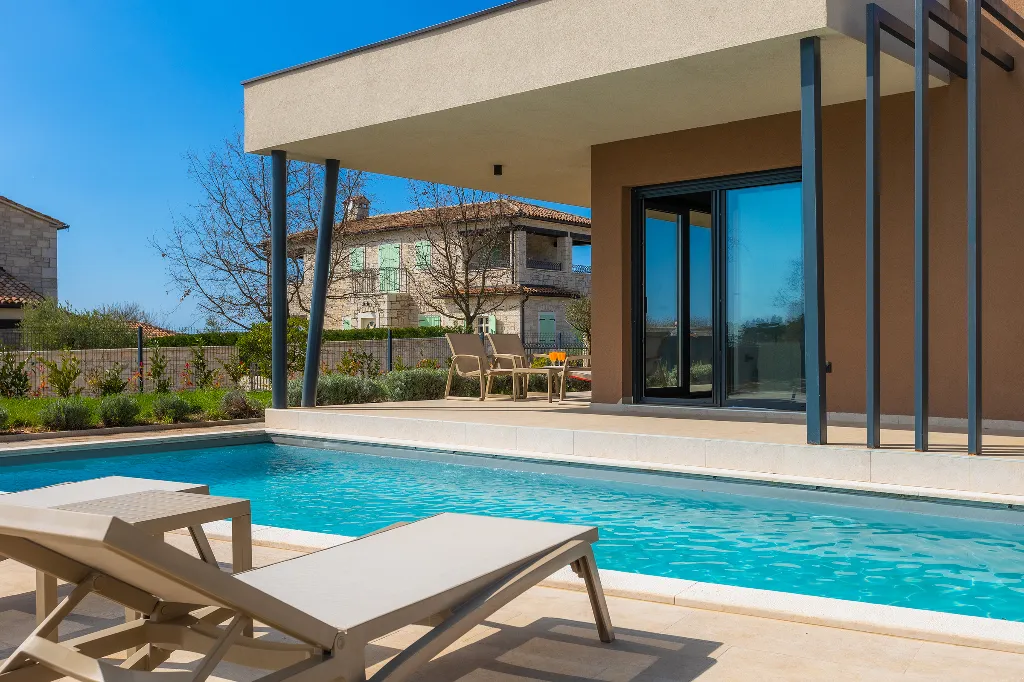 Radetići Villa with Private Pool for Up to 5