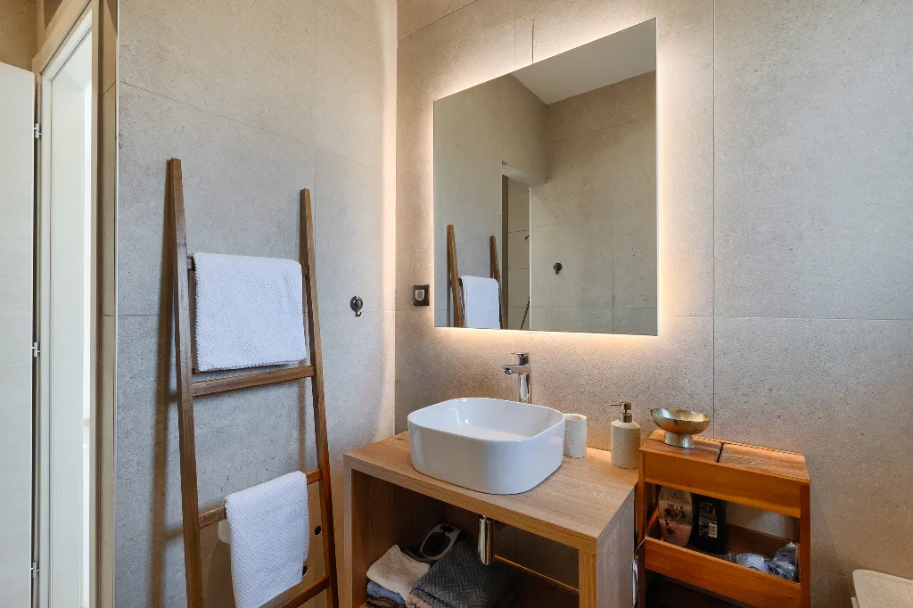 Radetići Villa with Private Pool for Up to 5