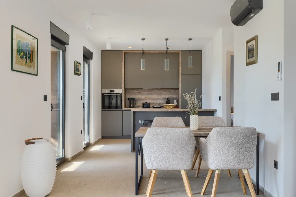 Radetići Villa with Private Pool for Up to 5