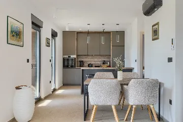 Radetići Villa with Private Pool for Up to 5