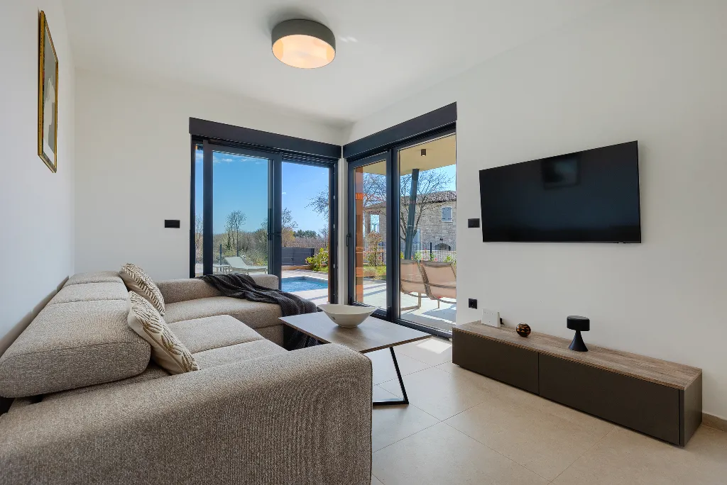 Radetići Villa with Private Pool for Up to 5