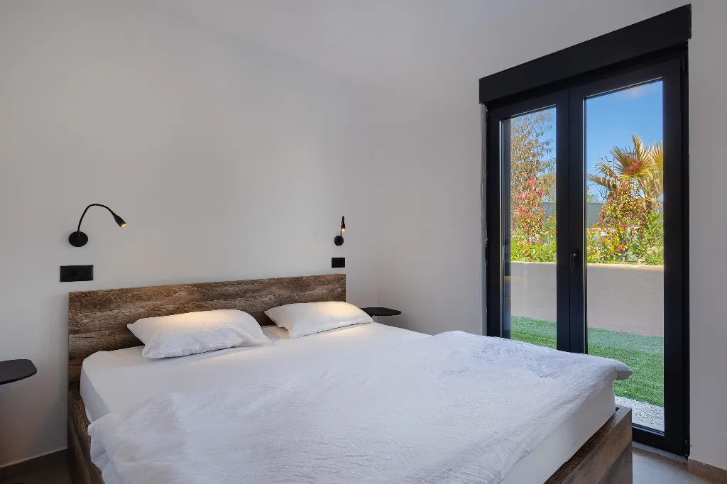 Radetići Villa with Private Pool for Up to 5