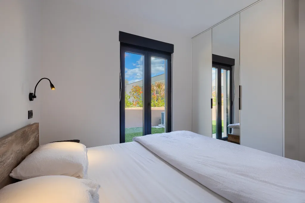 Radetići Villa with Private Pool for Up to 5